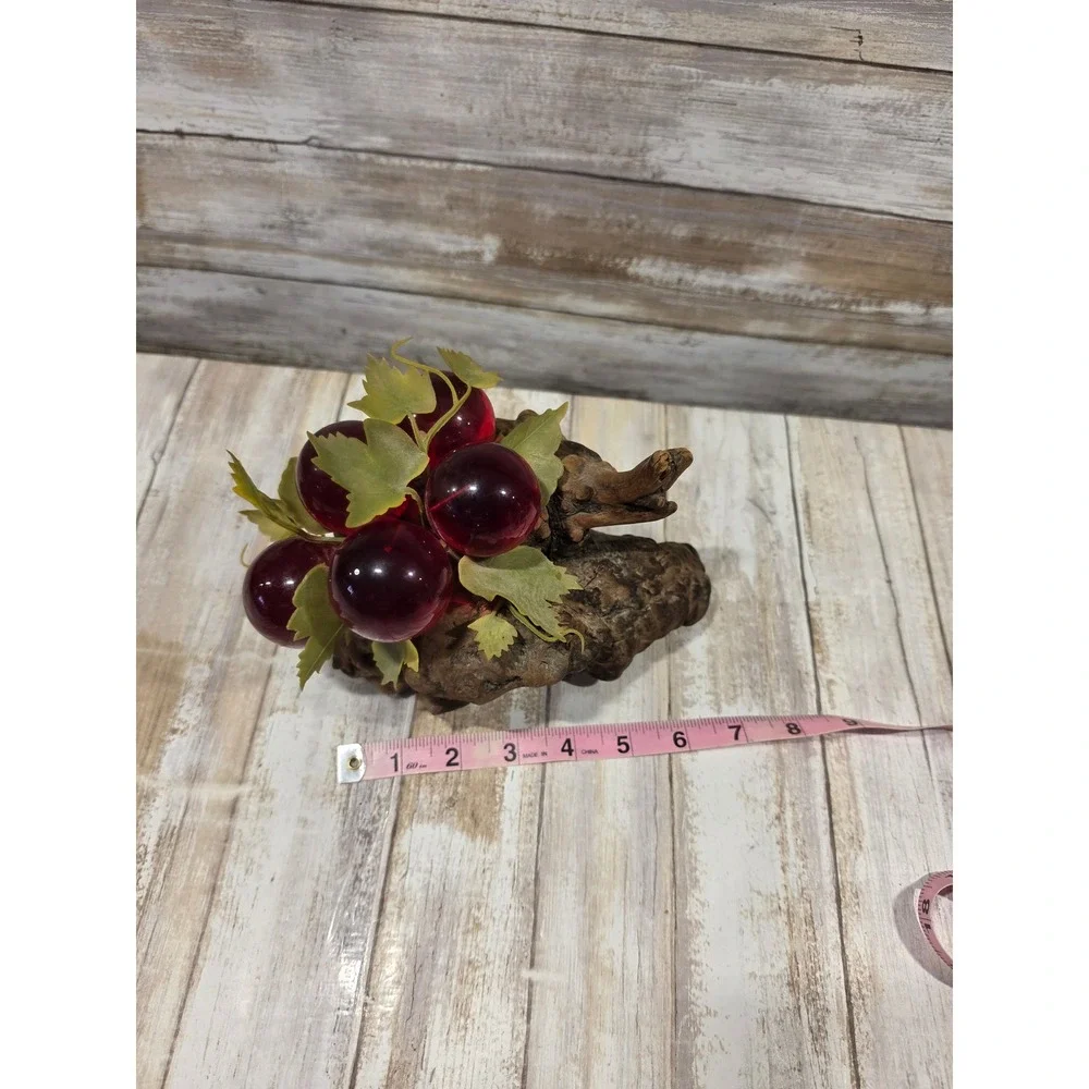 Vintage Mid‎ Century Lucite Grape Cluster on Natural Driftwood Burl Base Red - Picture 6 of 10